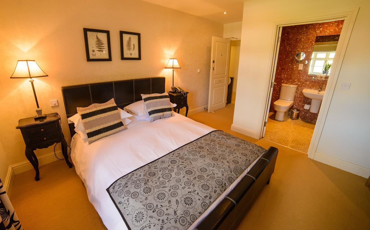 The Kings Arms Hotel Stowel